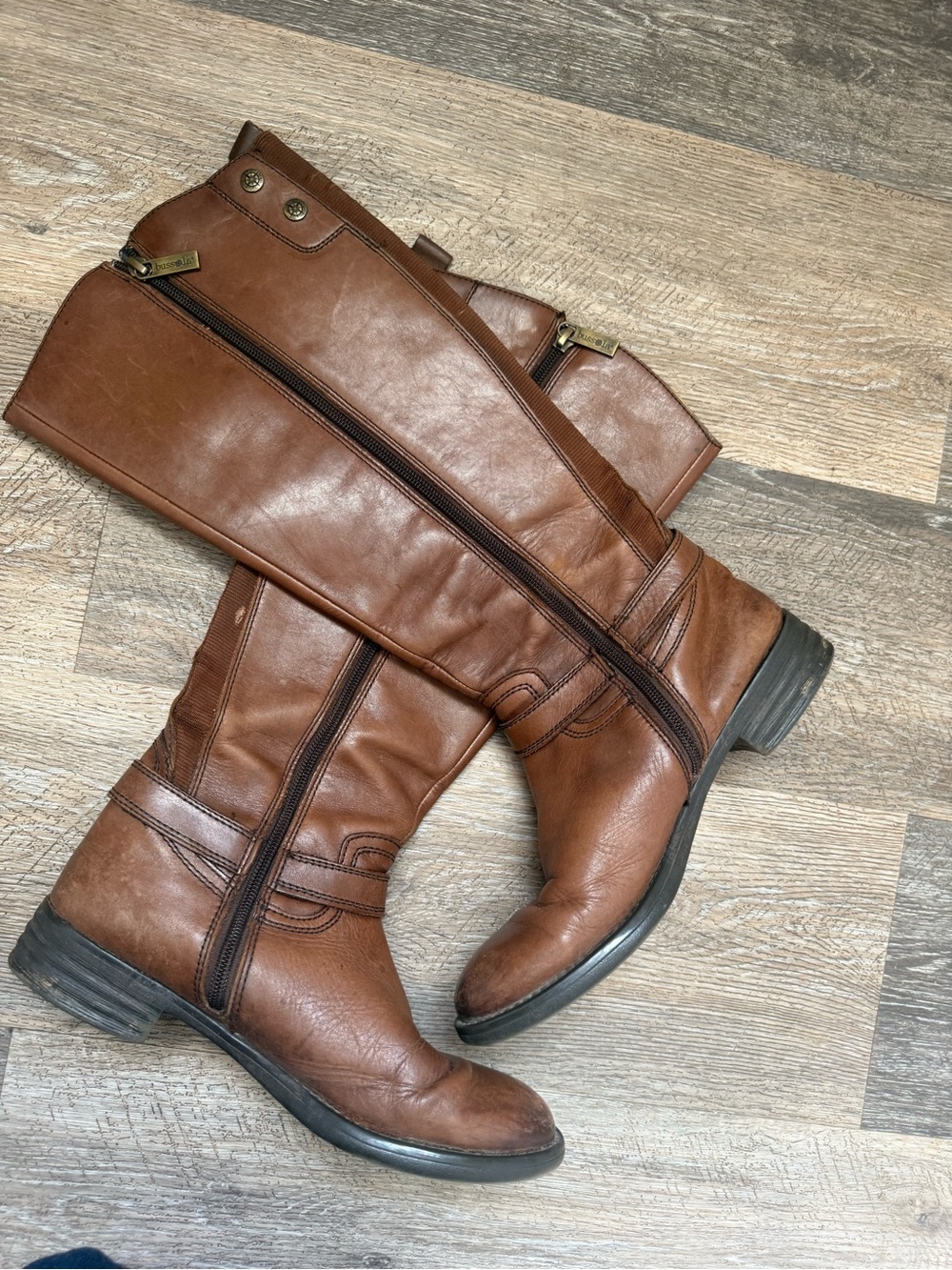 Classic Women's Tall Riding Boots in Brown bussola
